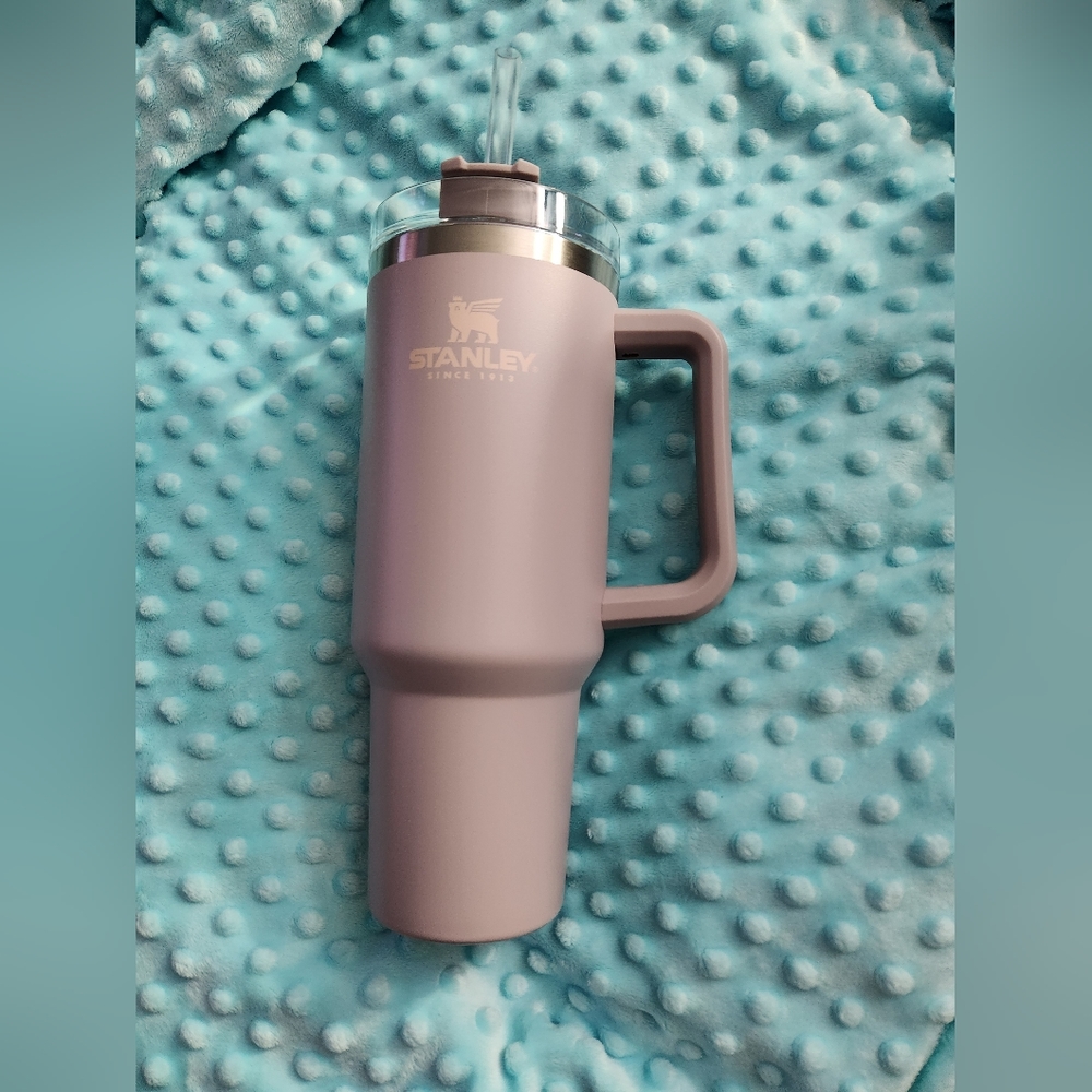 40oz Adventure Quencher Stanley
